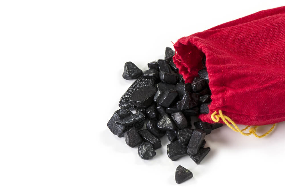 Senate Banking Committee Chairman Gives Cannabis Industry Coal for Christmas