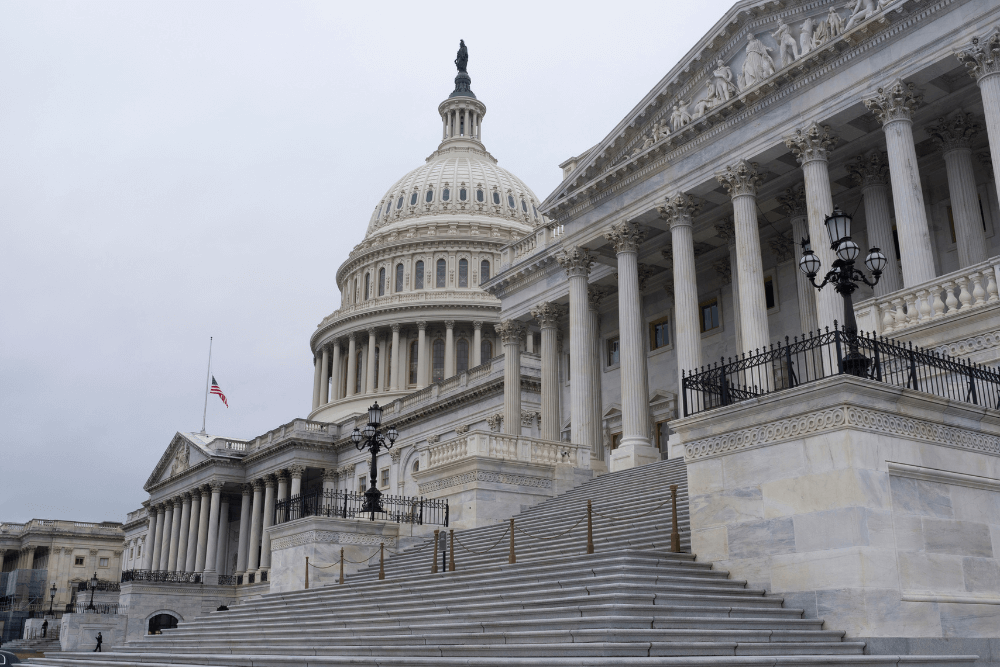 SAFER Banking Act Clears Senate Committee